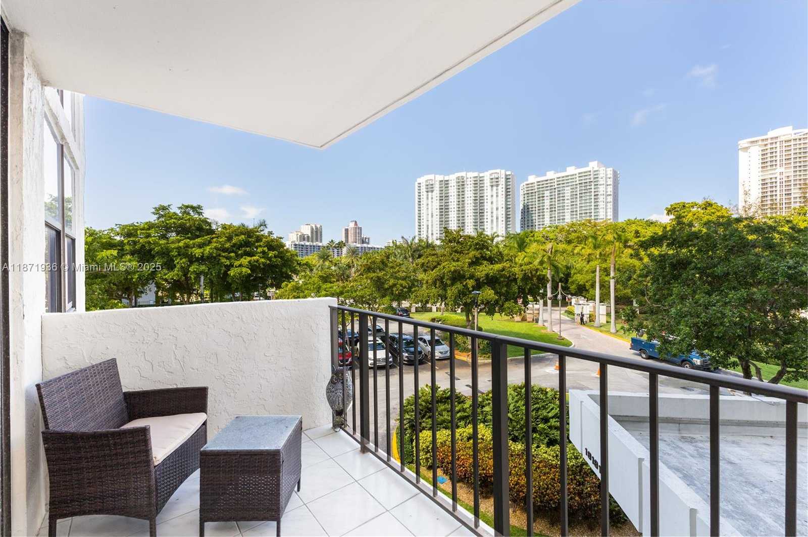 Small Image of 18181 NORTH EAST 31ST CT #304, Aventura Number 19