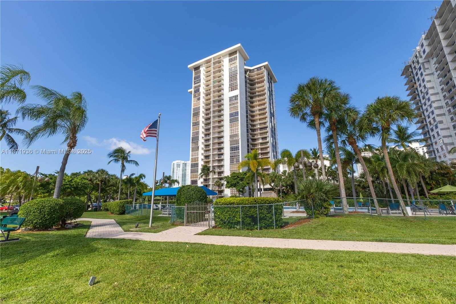 Small Image of 18181 NORTH EAST 31ST CT #304, Aventura Number 21
