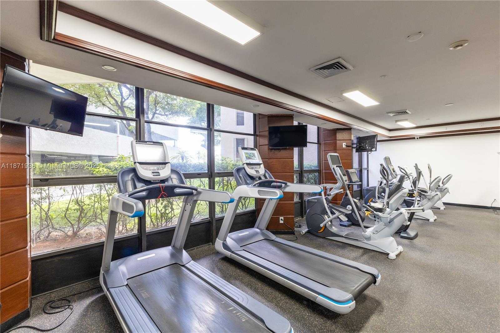 Small Image of 18181 NORTH EAST 31ST CT #304, Aventura Number 35