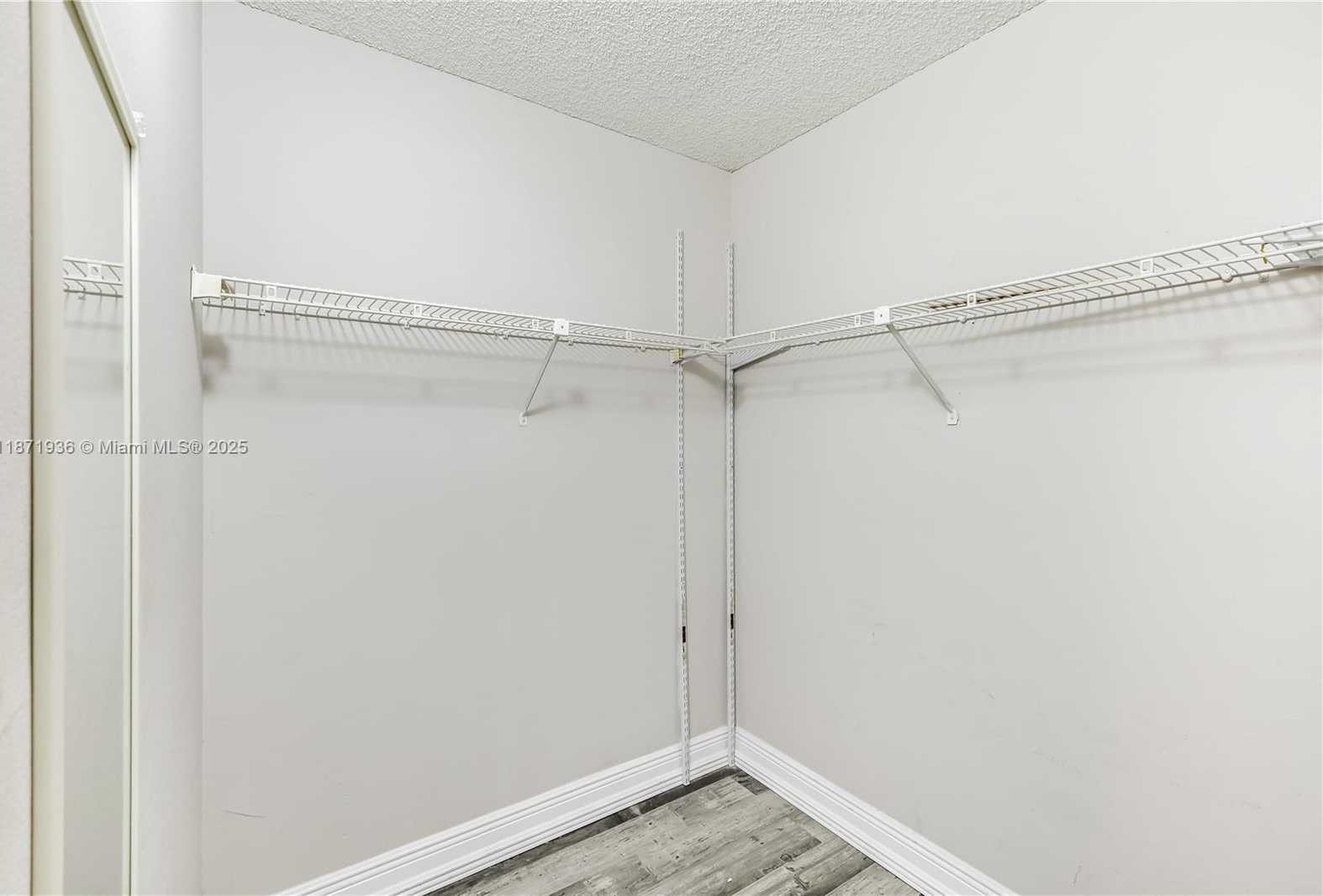 Small Image of 18181 NORTH EAST 31ST CT #304, Aventura Number 4