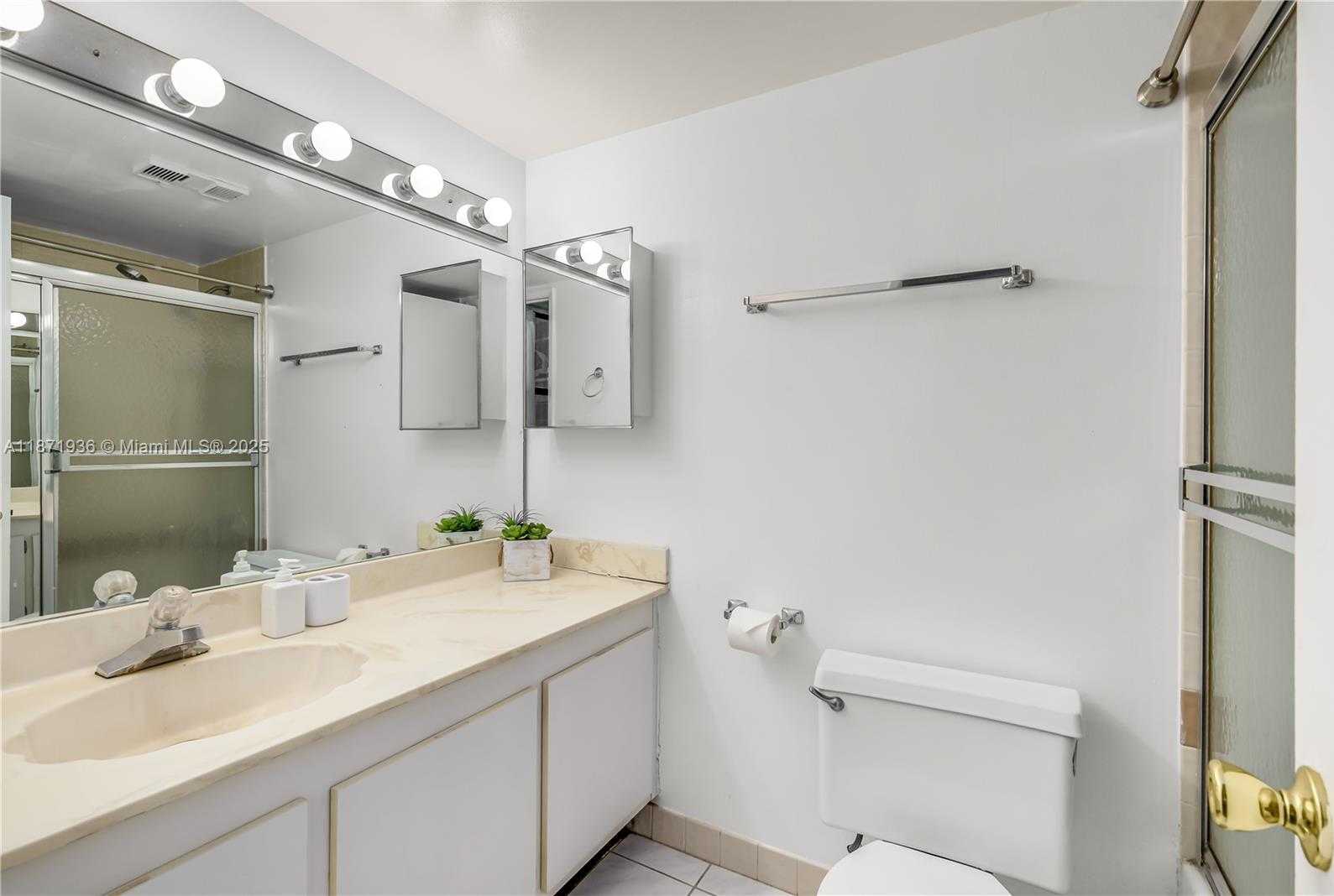 Small Image of 18181 NORTH EAST 31ST CT #304, Aventura Number 5