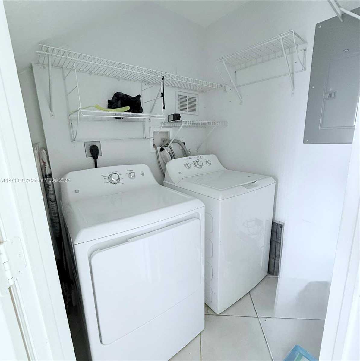 Small Image of 9020 WEST FLAGLER ST #1, Miami Number 7