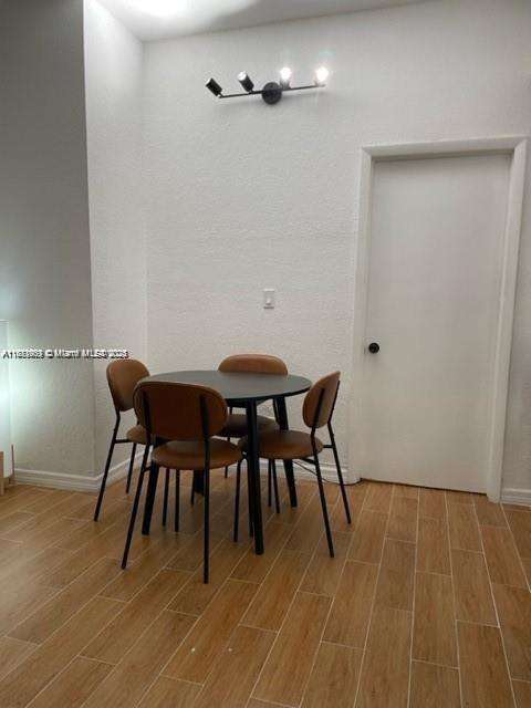 Small Image of 7149 BAY DR #2, Miami Beach Number 4