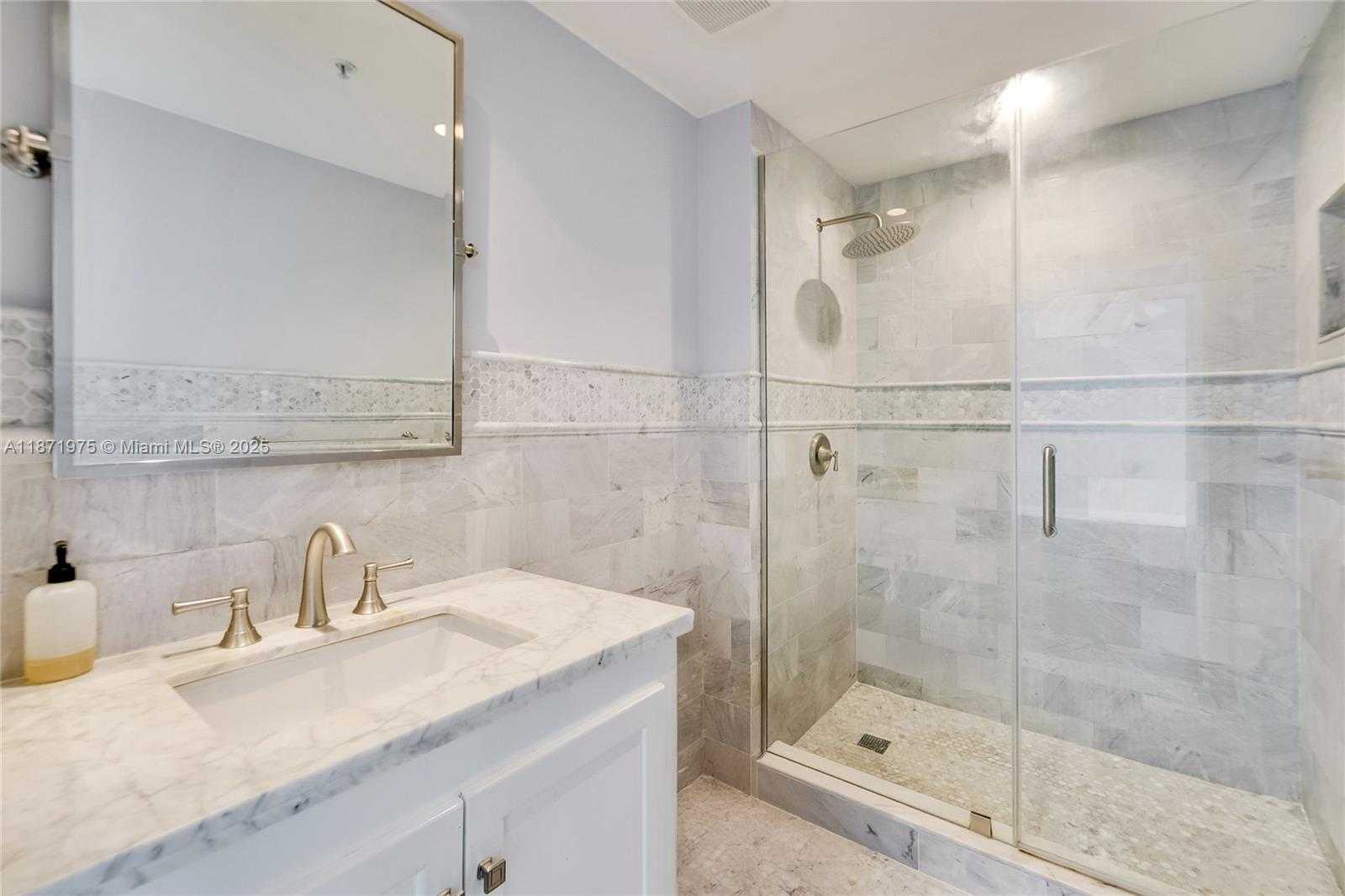Small Image of 1155 BRICKELL BAY DR #PH205, Miami Number 8