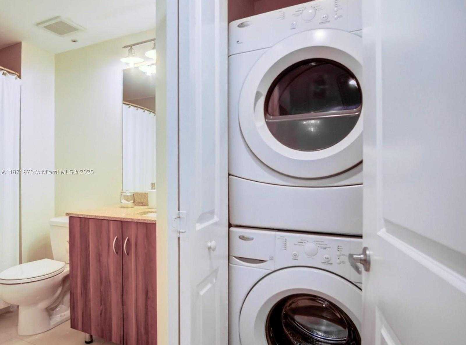 Small Image of 601 NORTH EAST 23RD ST #1501, Miami Number 6