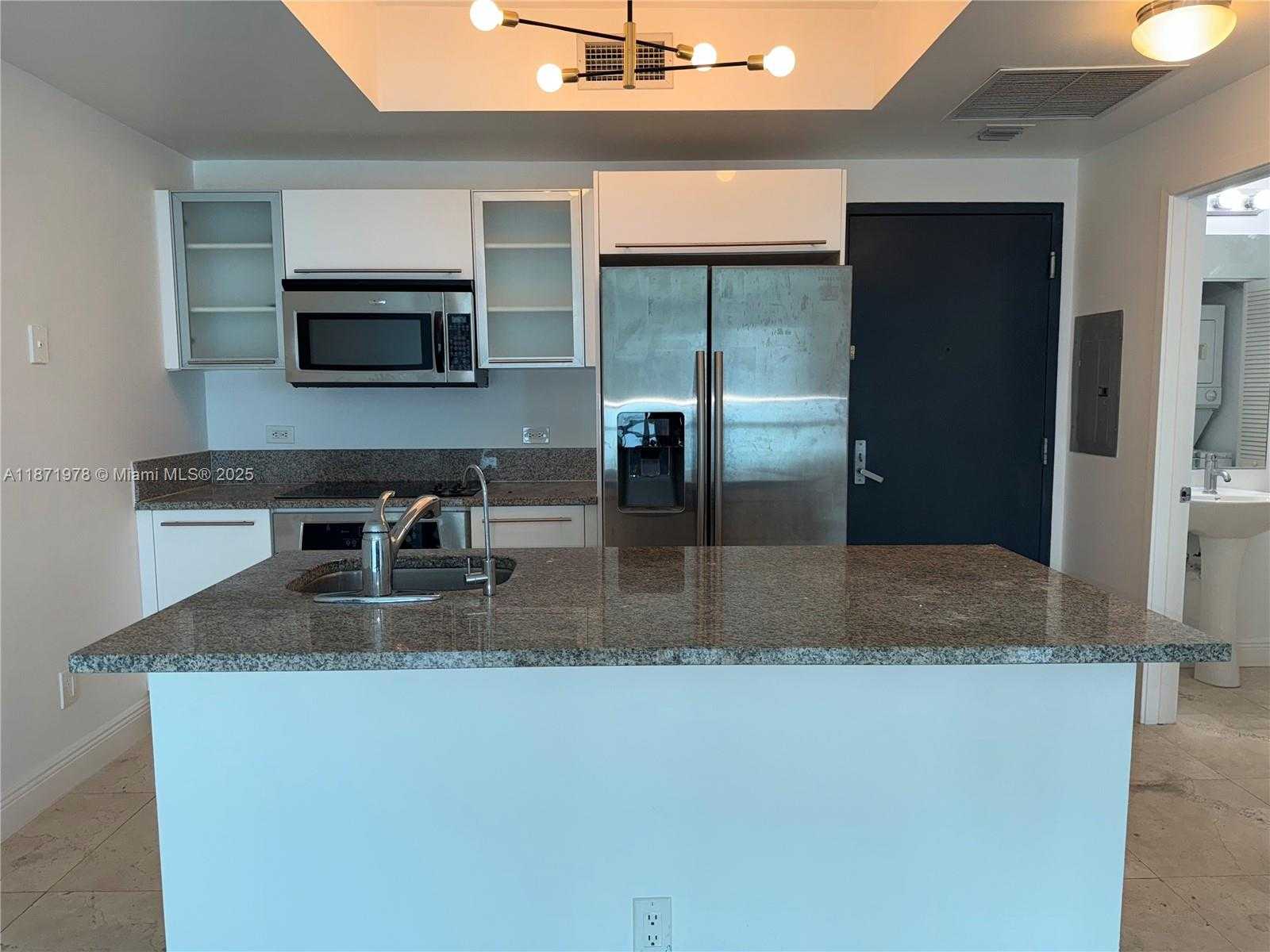 Small Image of 888 BISCAYNE BLVD #2302, Miami Number 4