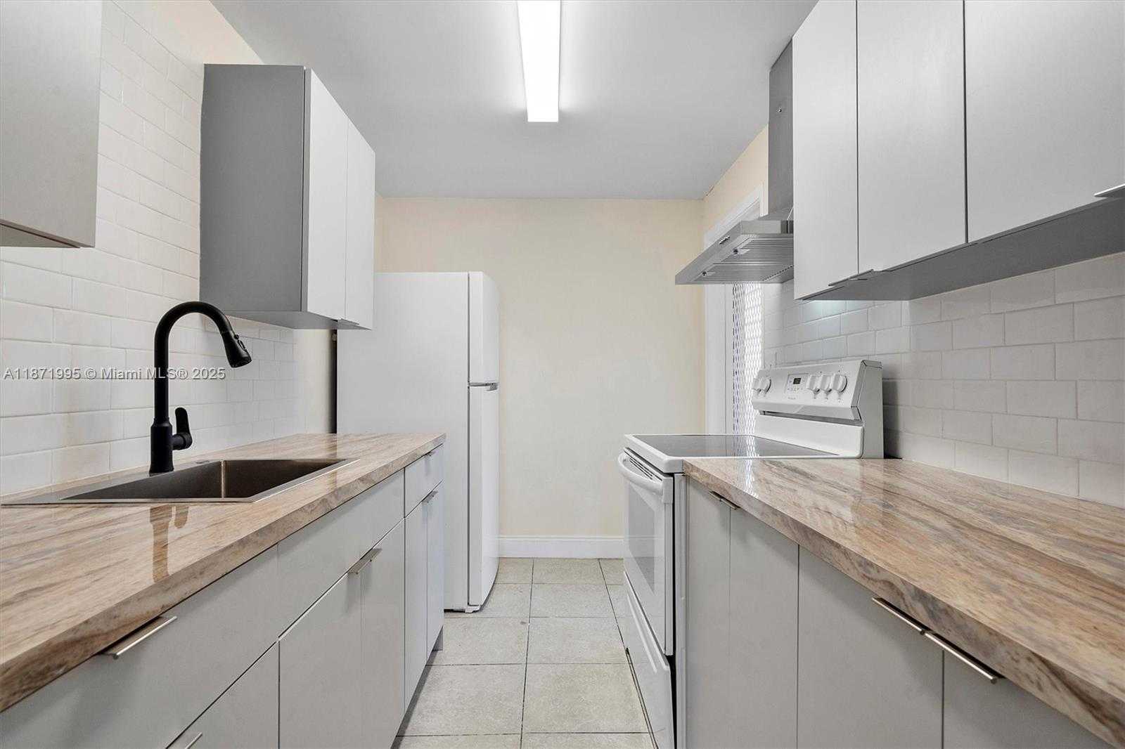 Small Image of 1715 NORTH 16TH AVE #202, Hollywood Number 5