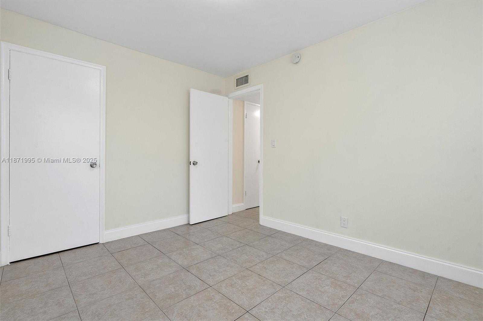 Small Image of 1715 NORTH 16TH AVE #202, Hollywood Number 8