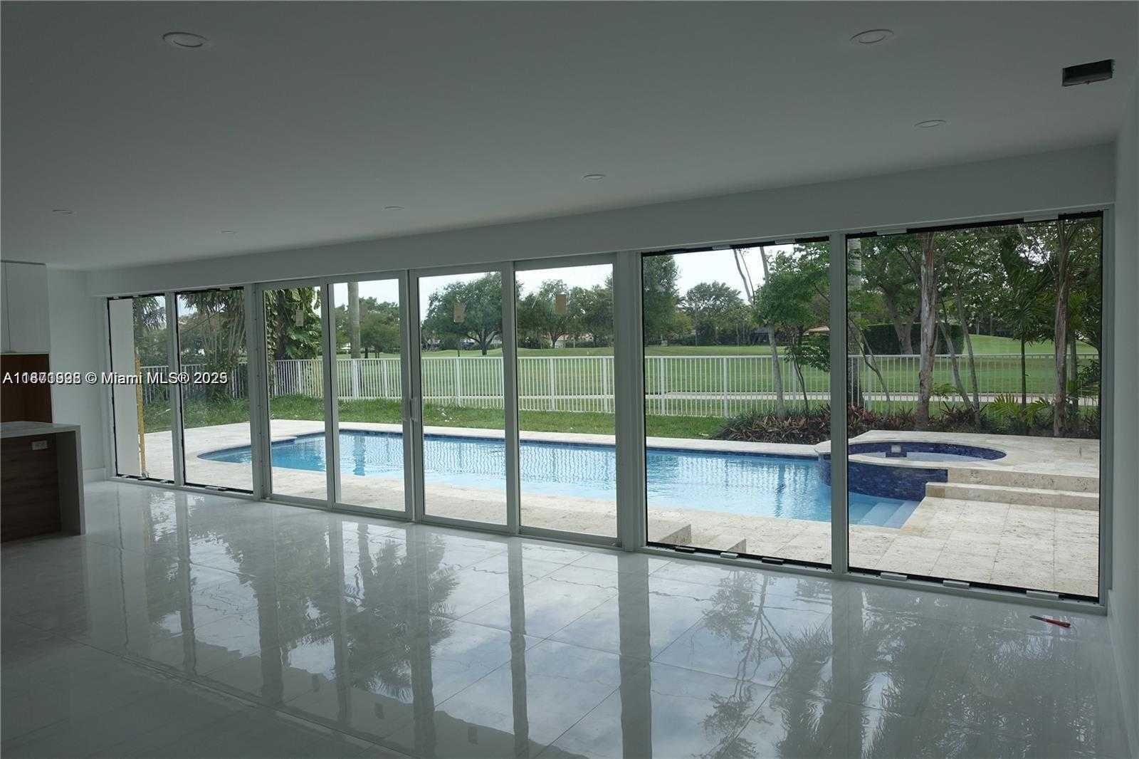 Small Image of 1310 BLUE RD #1310, Coral Gables Number 3