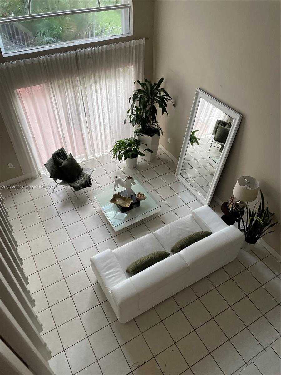 Small Image of 5237 NORTH WEST 112TH PL, Doral Number 10