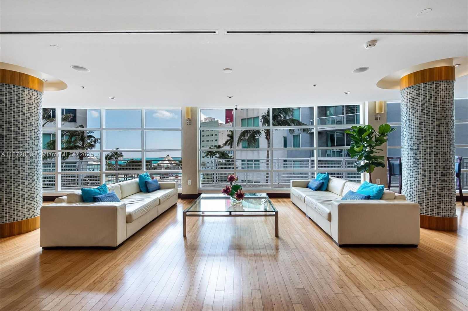 Small Image of 244 BISCAYNE BLVD #445, Miami Number 33