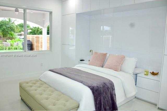 Small Image of 16056 SOUTH WEST 66TH TER #16056, Miami Number 10