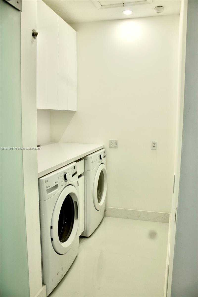 Small Image of 16056 SOUTH WEST 66TH TER #16056, Miami Number 18