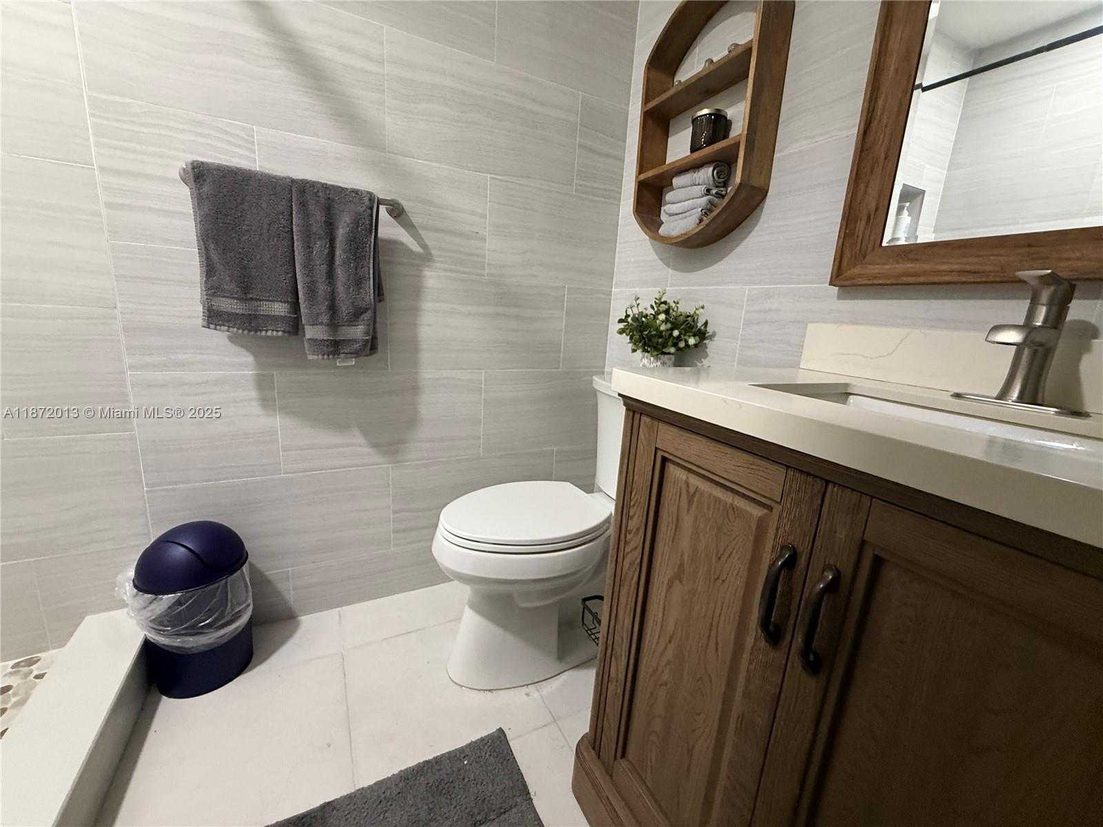 Small Image of 11754 SOUTH WEST 133RD CT, Miami Number 18