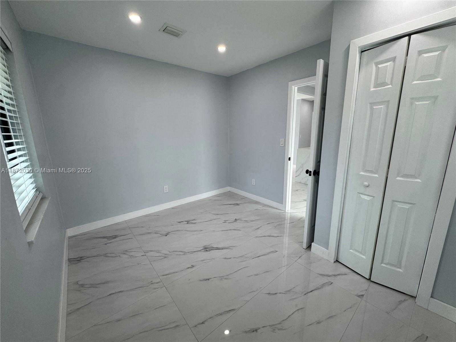 Small Image of 16440 NORTH EAST 10TH AVE, North Miami Beach Number 7