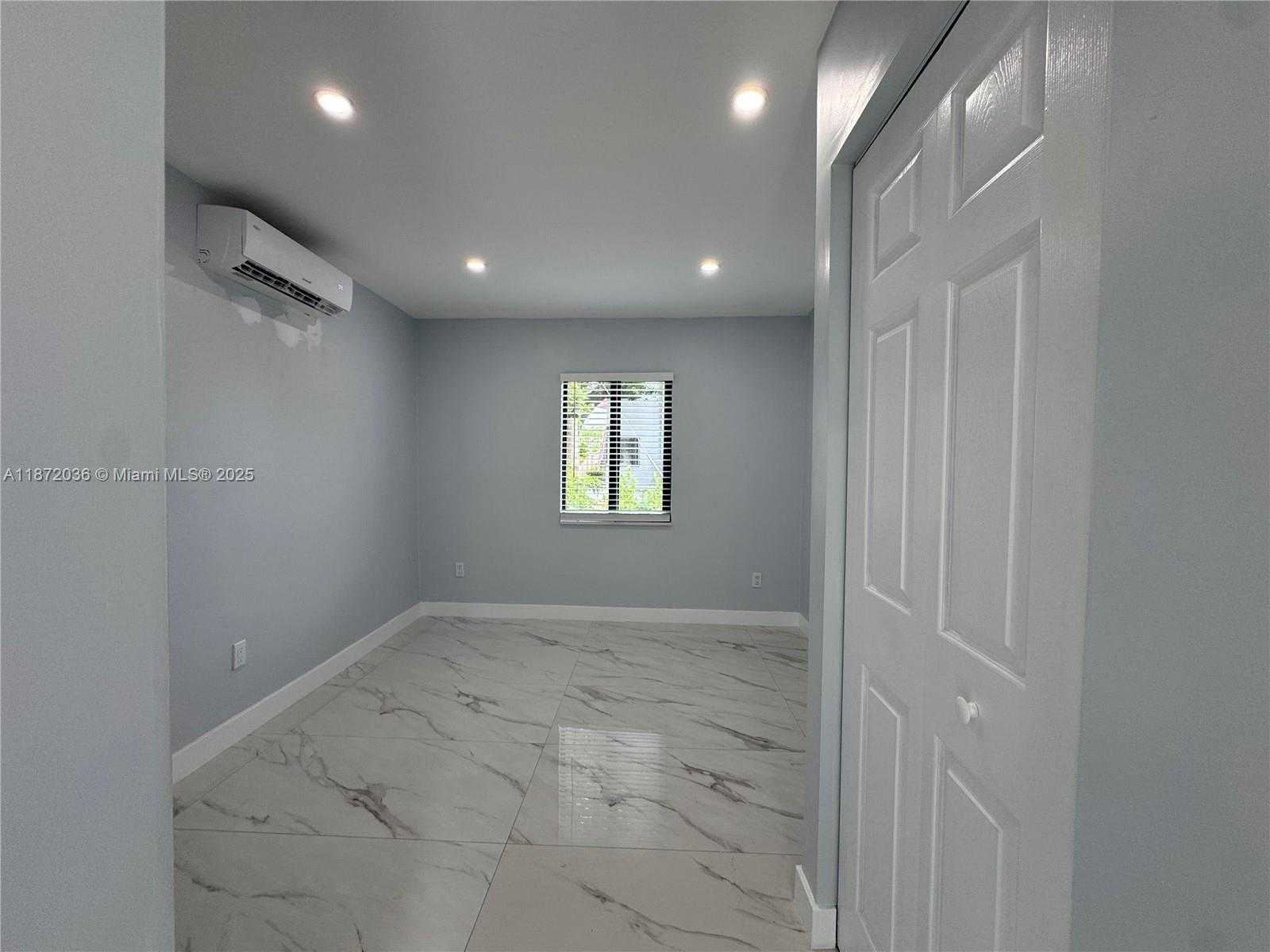 Small Image of 16440 NORTH EAST 10TH AVE #E, North Miami Beach Number 6