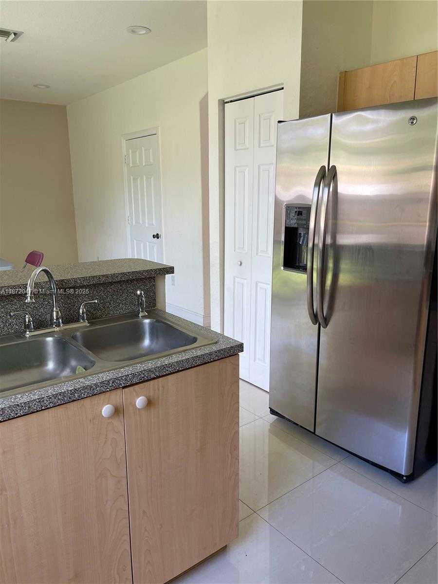 Small Image of 1588 SOUTH EAST 20TH PL, Homestead Number 11