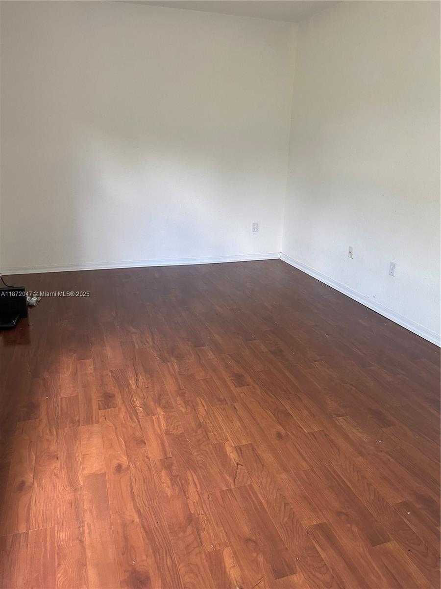 Small Image of 1588 SOUTH EAST 20TH PL, Homestead Number 12