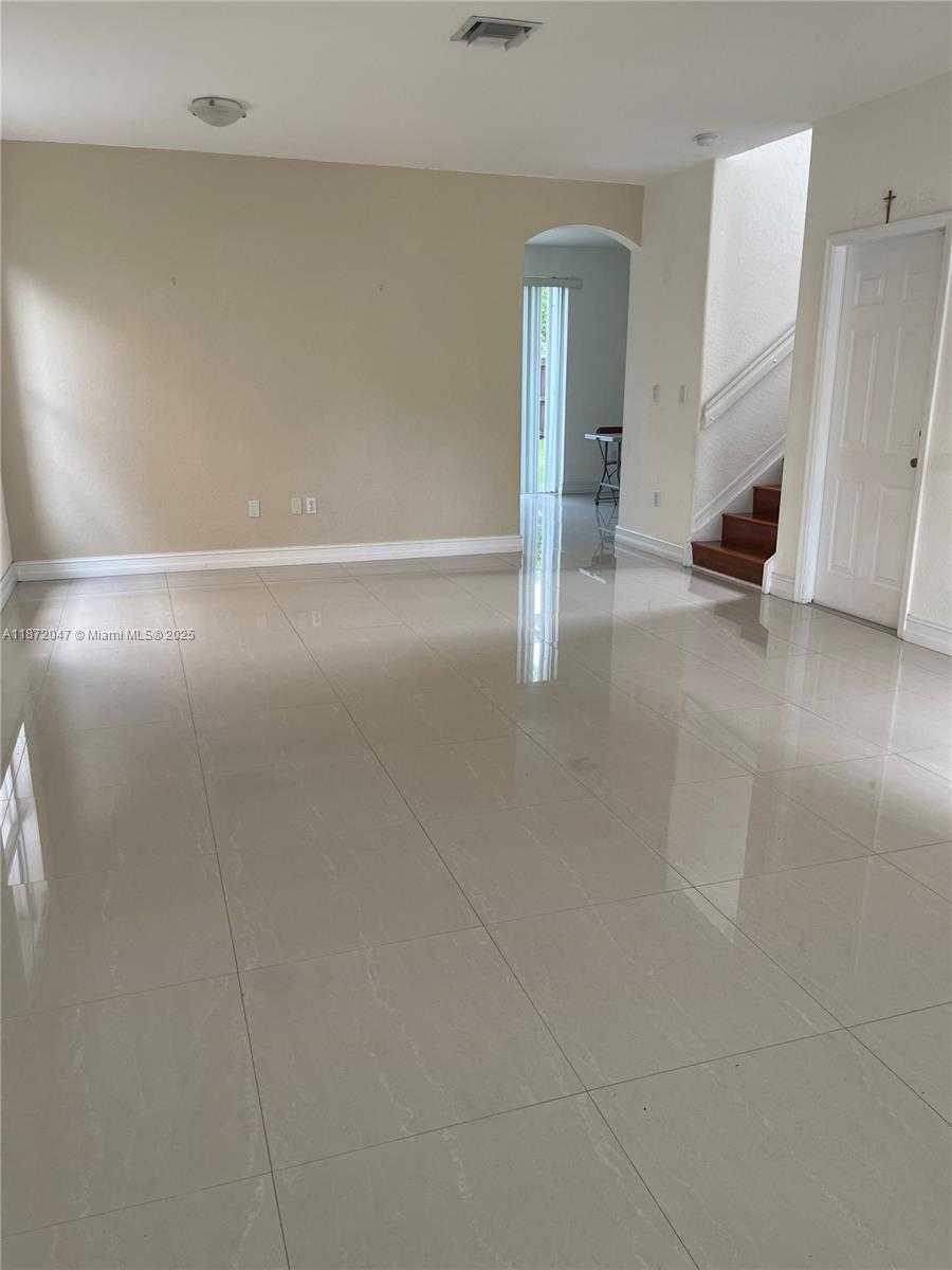 Small Image of 1588 SOUTH EAST 20TH PL, Homestead Number 3