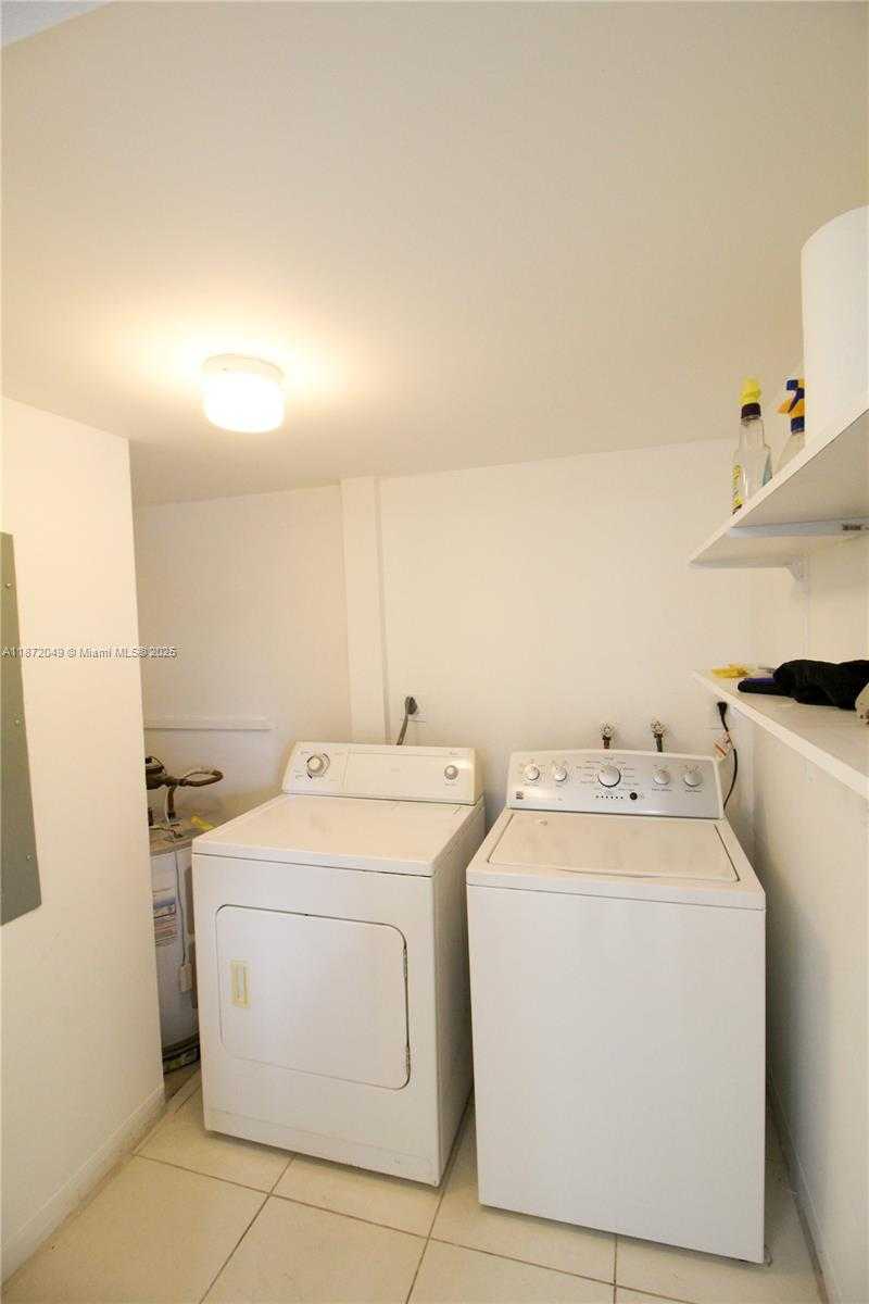 Small Image of 9359 FONTAINEBLEAU BLVD #F207, Miami Number 8