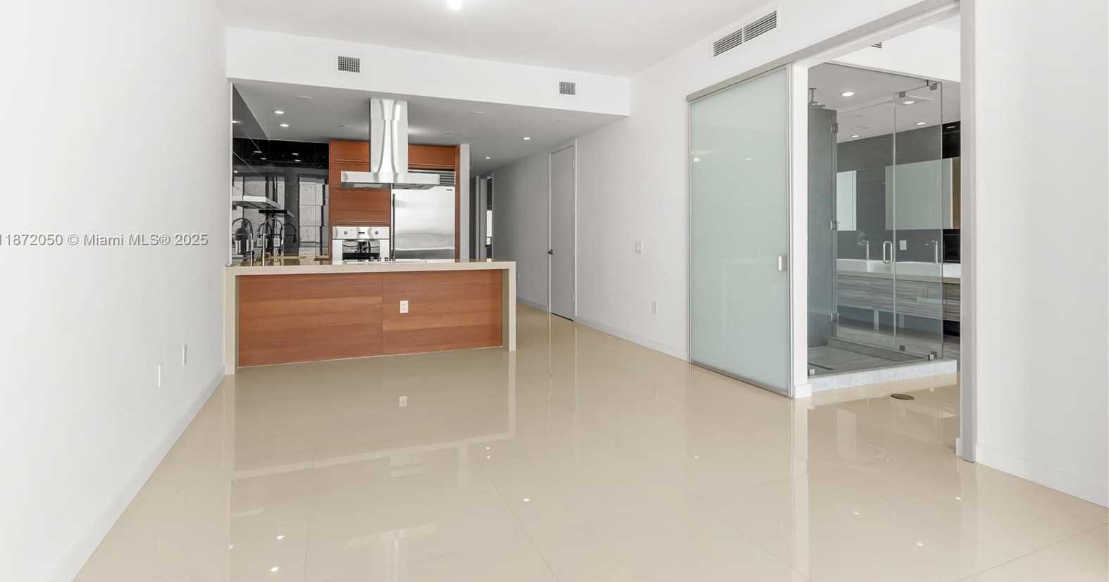 Small Image of 1100 BISCAYNE BLVD #3404, Miami Number 11