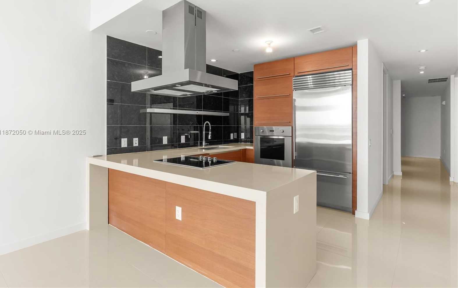 Small Image of 1100 BISCAYNE BLVD #3404, Miami Number 13