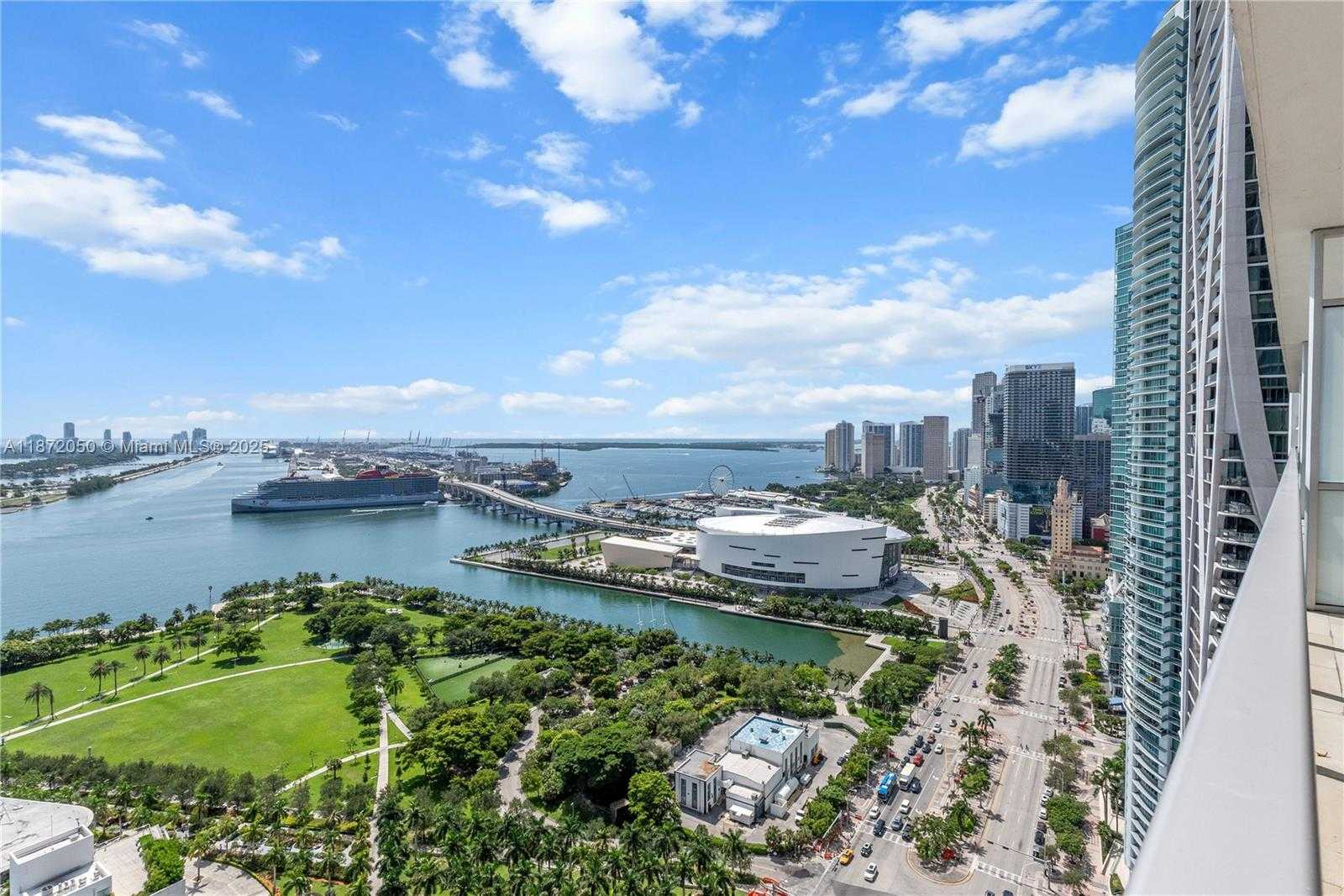 Small Image of 1100 BISCAYNE BLVD #3404, Miami Number 9
