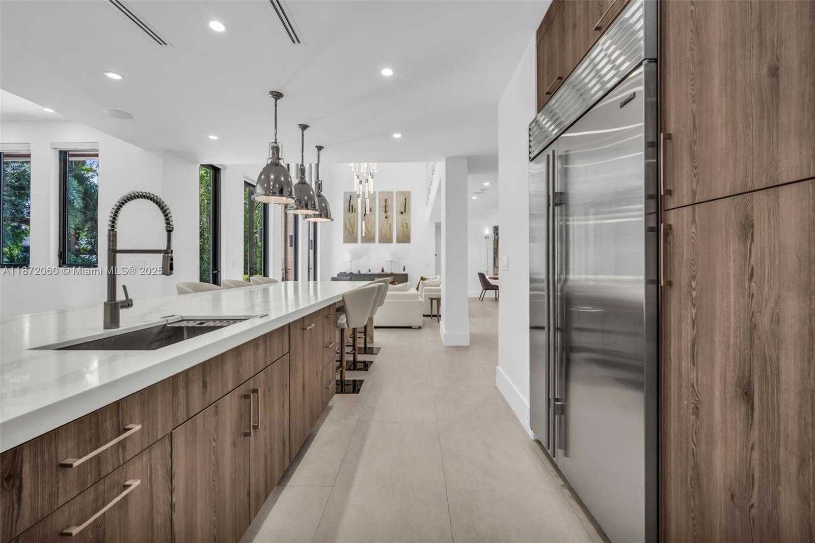Small Image of 6120 SOUTH WEST 80TH ST, South Miami Number 13