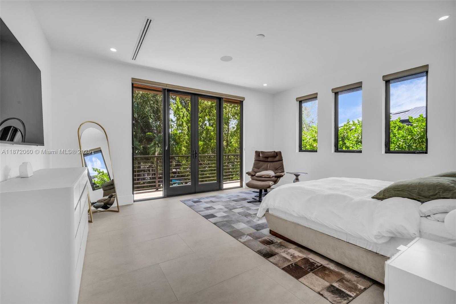 Small Image of 6120 SOUTH WEST 80TH ST, South Miami Number 22