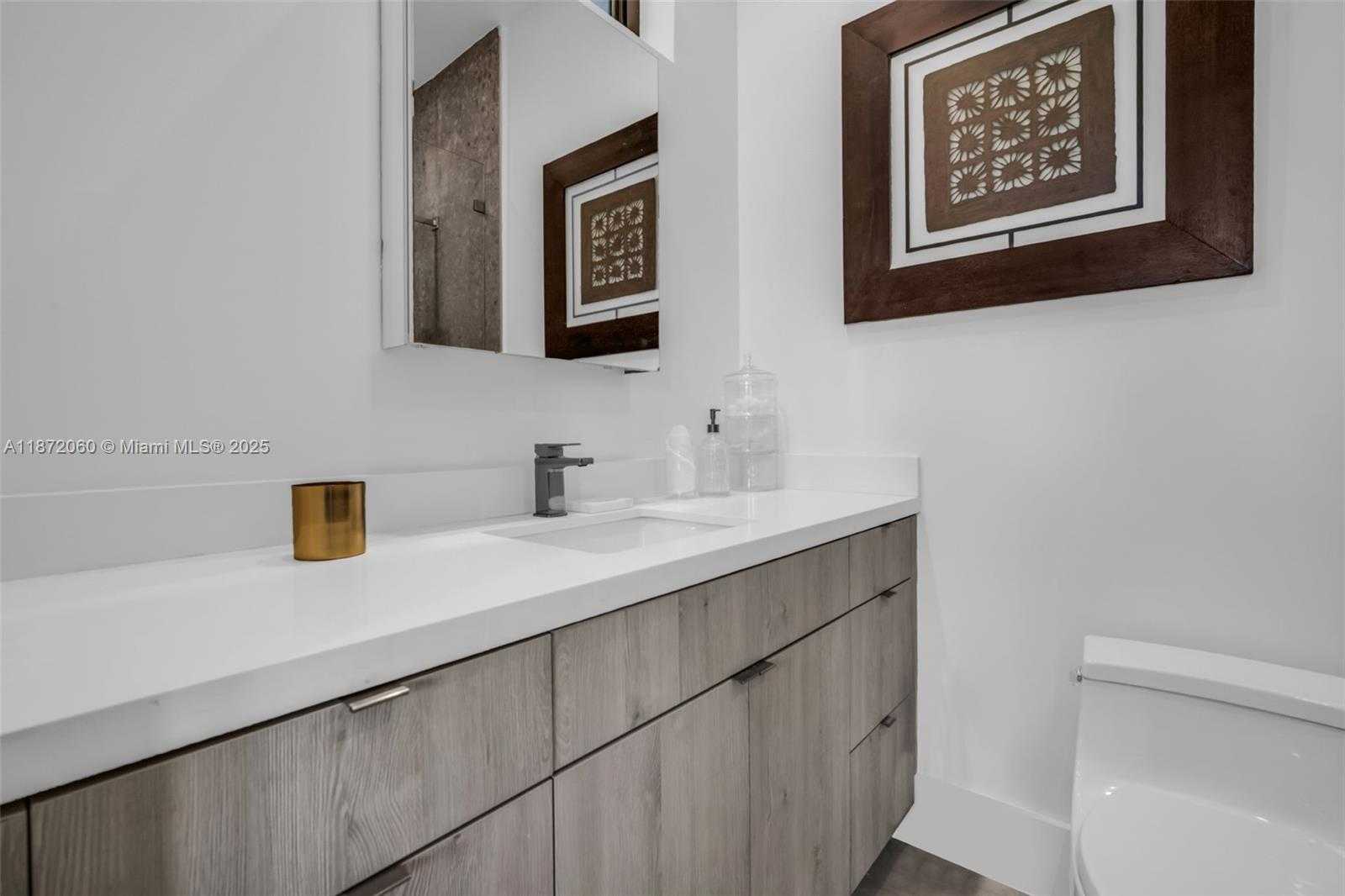 Small Image of 6120 SOUTH WEST 80TH ST, South Miami Number 31