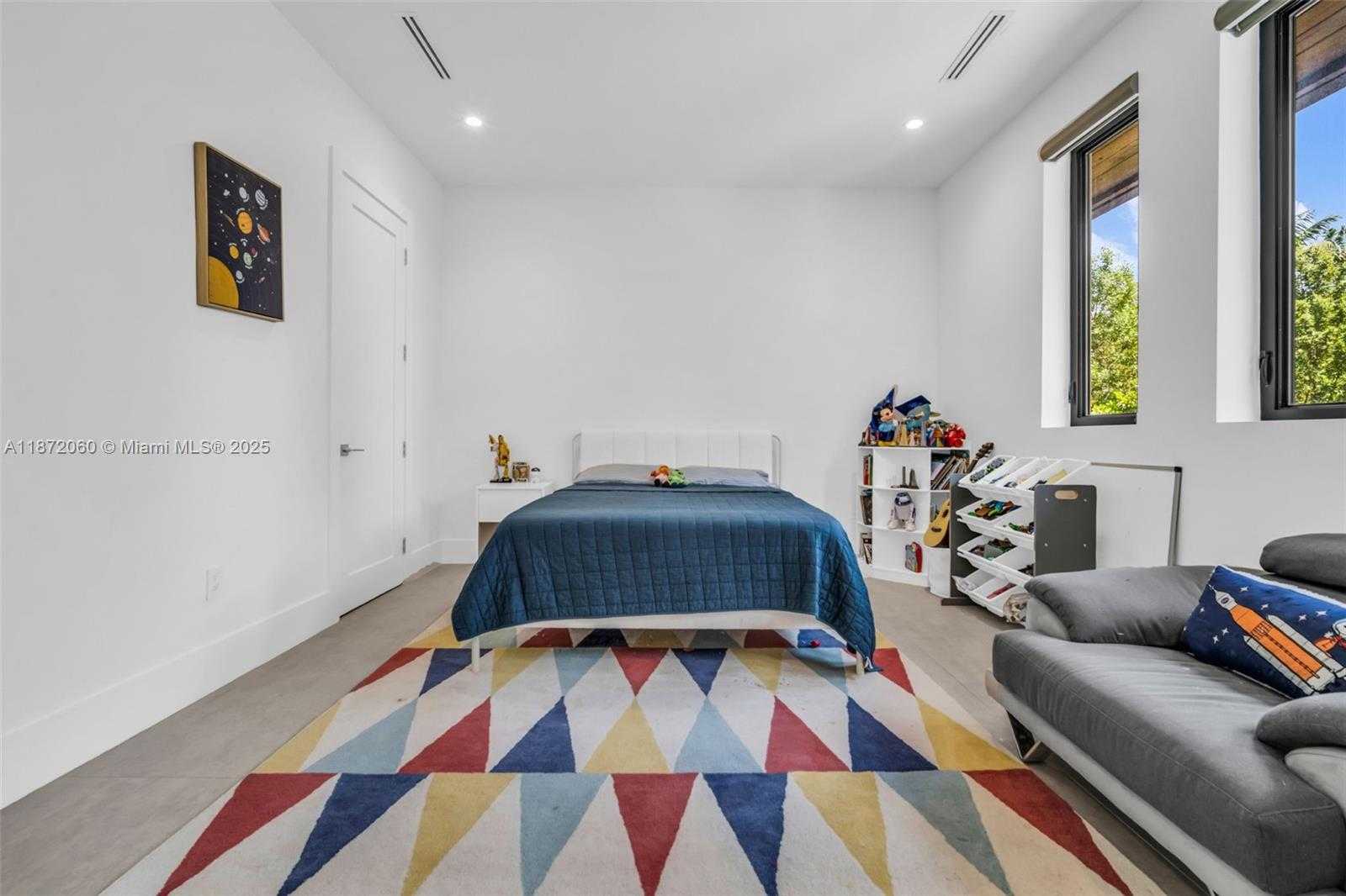 Small Image of 6120 SOUTH WEST 80TH ST, South Miami Number 33