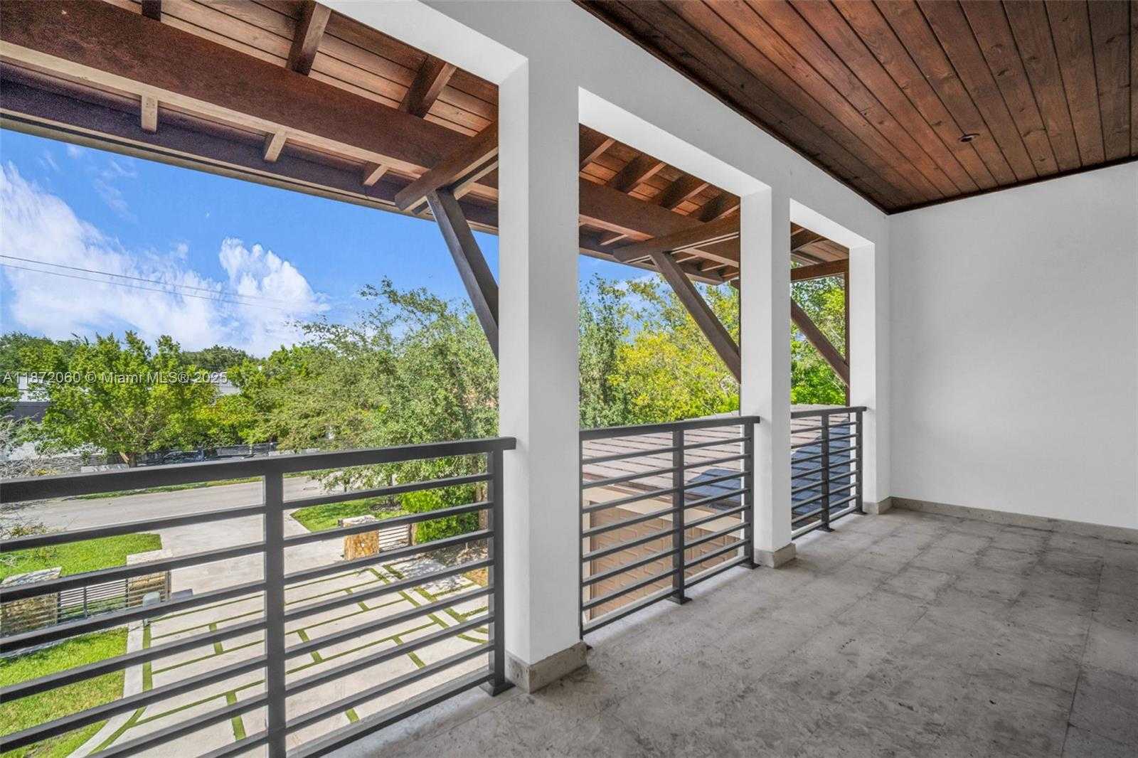 Small Image of 6120 SOUTH WEST 80TH ST, South Miami Number 5