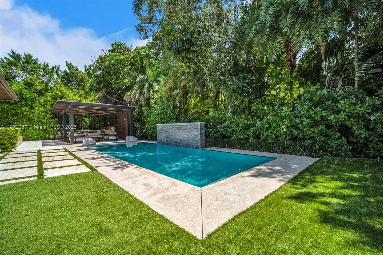 Small Image of 6120 SOUTH WEST 80TH ST, South Miami Number 58