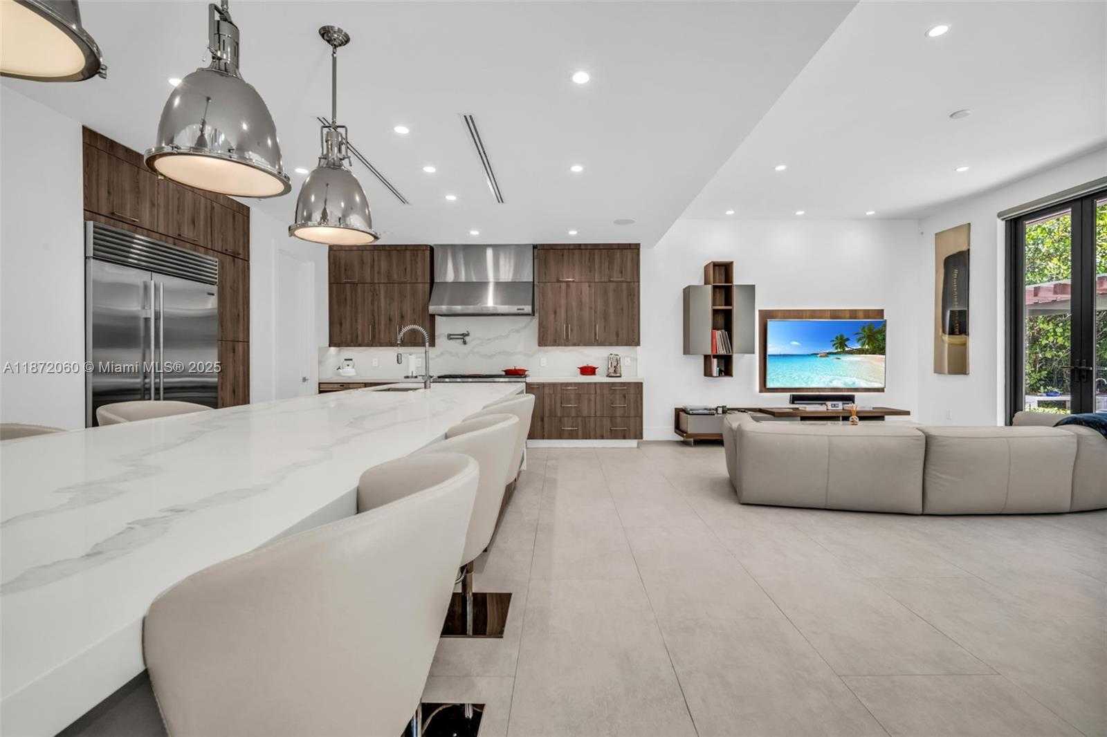 Small Image of 6120 SOUTH WEST 80TH ST, South Miami Number 9
