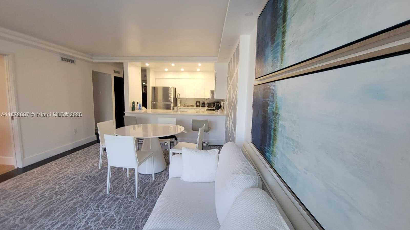 Small Image of 401 OCEAN DR #303, Miami Beach Number 10