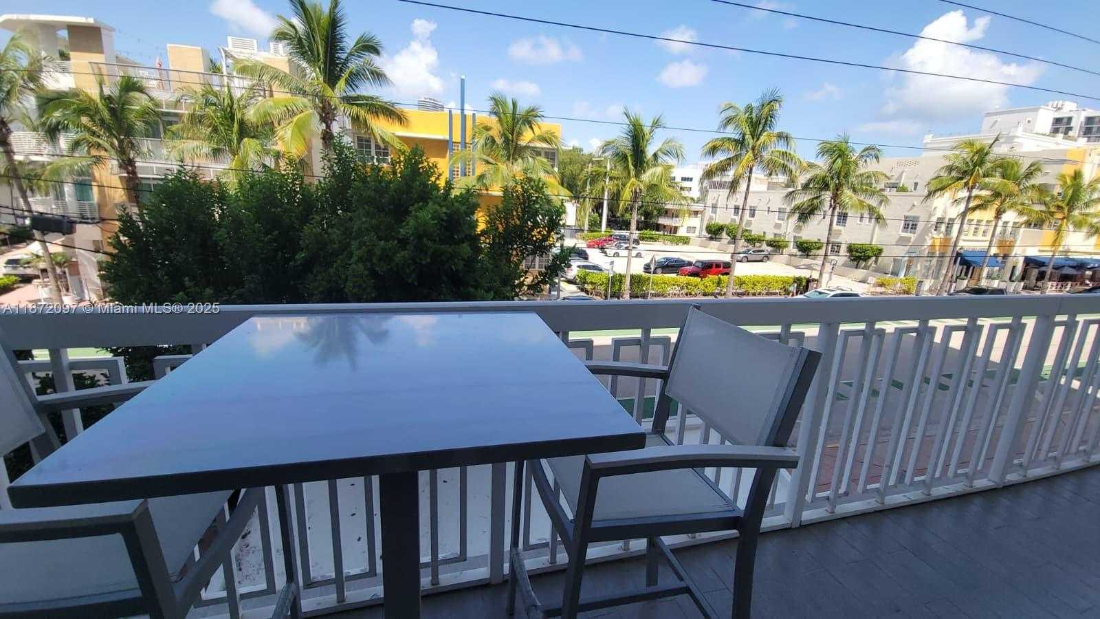 Small Image of 401 OCEAN DR #303, Miami Beach Number 24