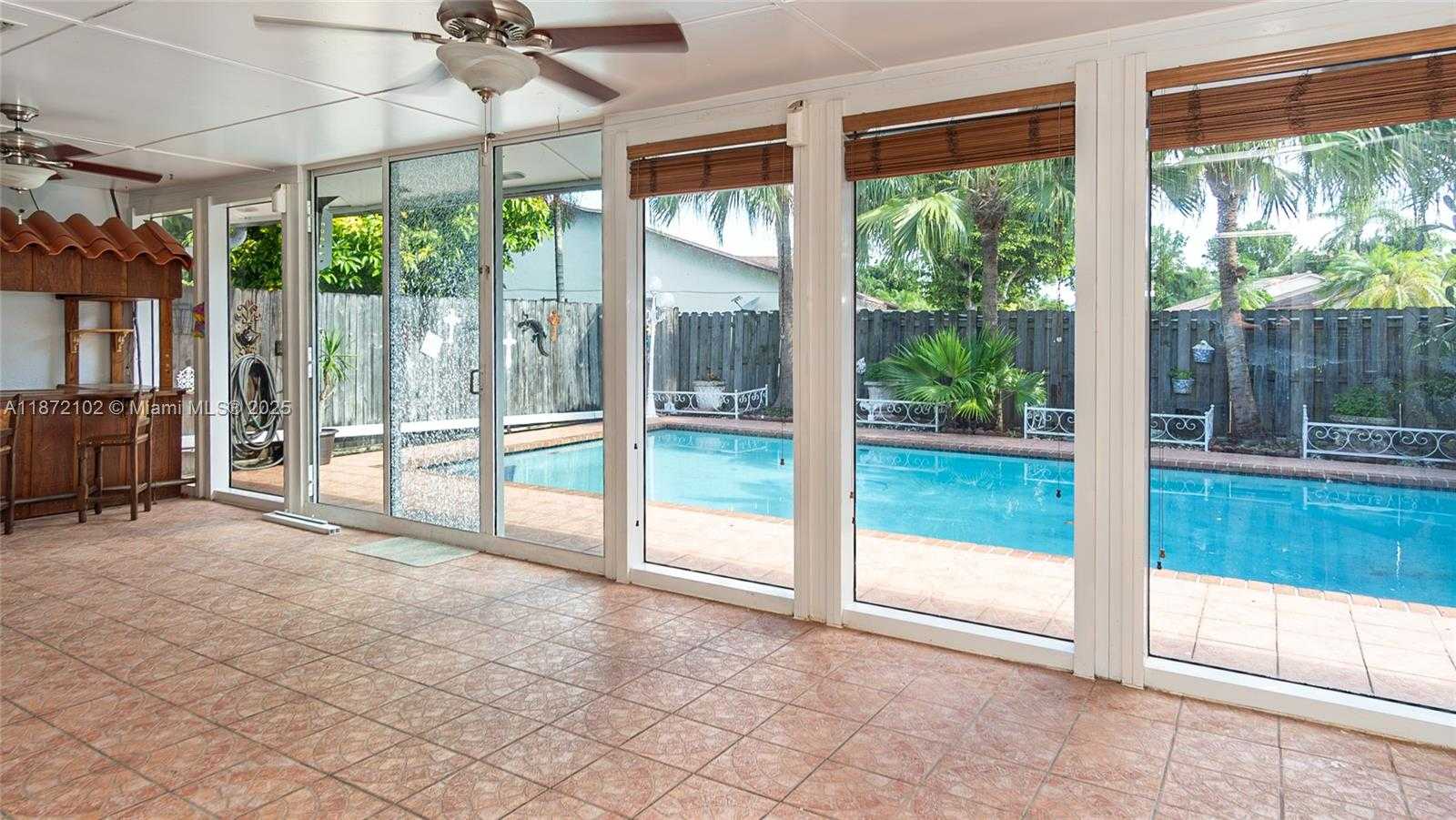 Small Image of 14541 SOUTH WEST 103RD ST, Miami Number 19