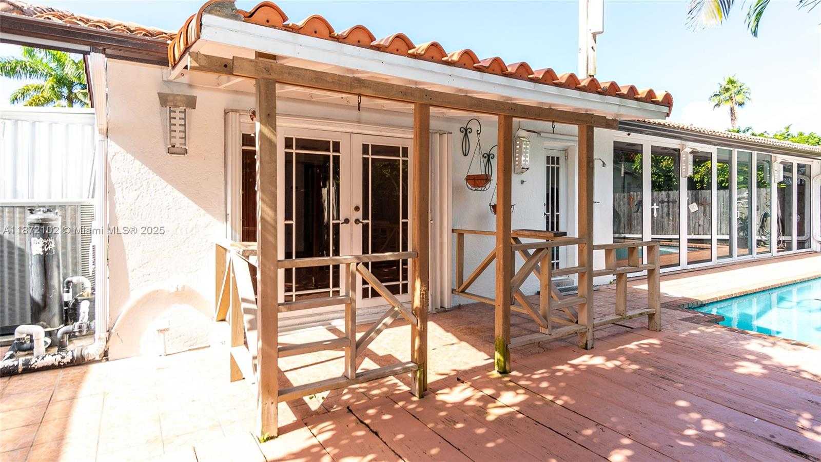 Small Image of 14541 SOUTH WEST 103RD ST, Miami Number 29