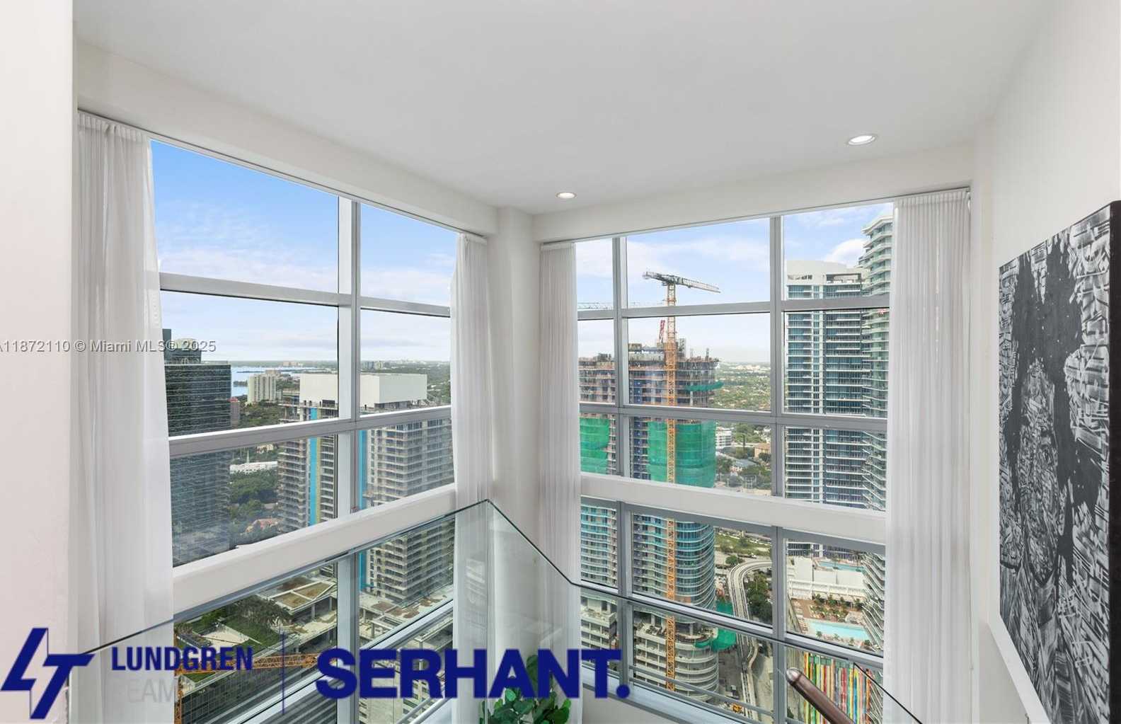 Small Image of 1395 BRICKELL AVE #3404, Miami Number 6