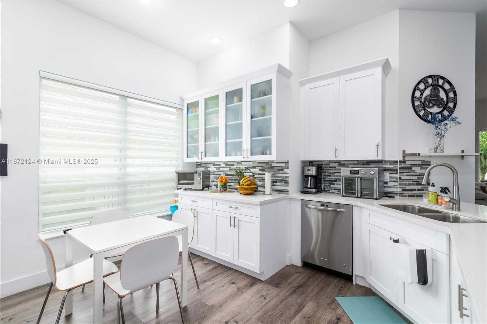 Small Image of 14275 NORTH WEST 18TH PL, Pembroke Pines Number 10