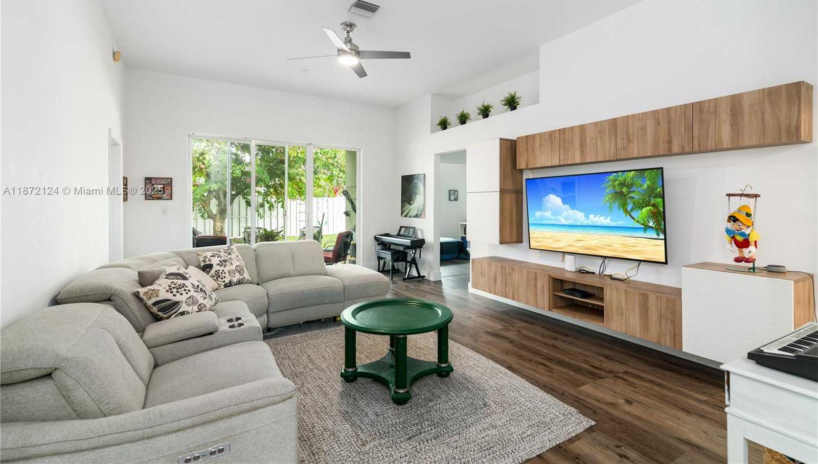 Small Image of 14275 NORTH WEST 18TH PL, Pembroke Pines Number 15