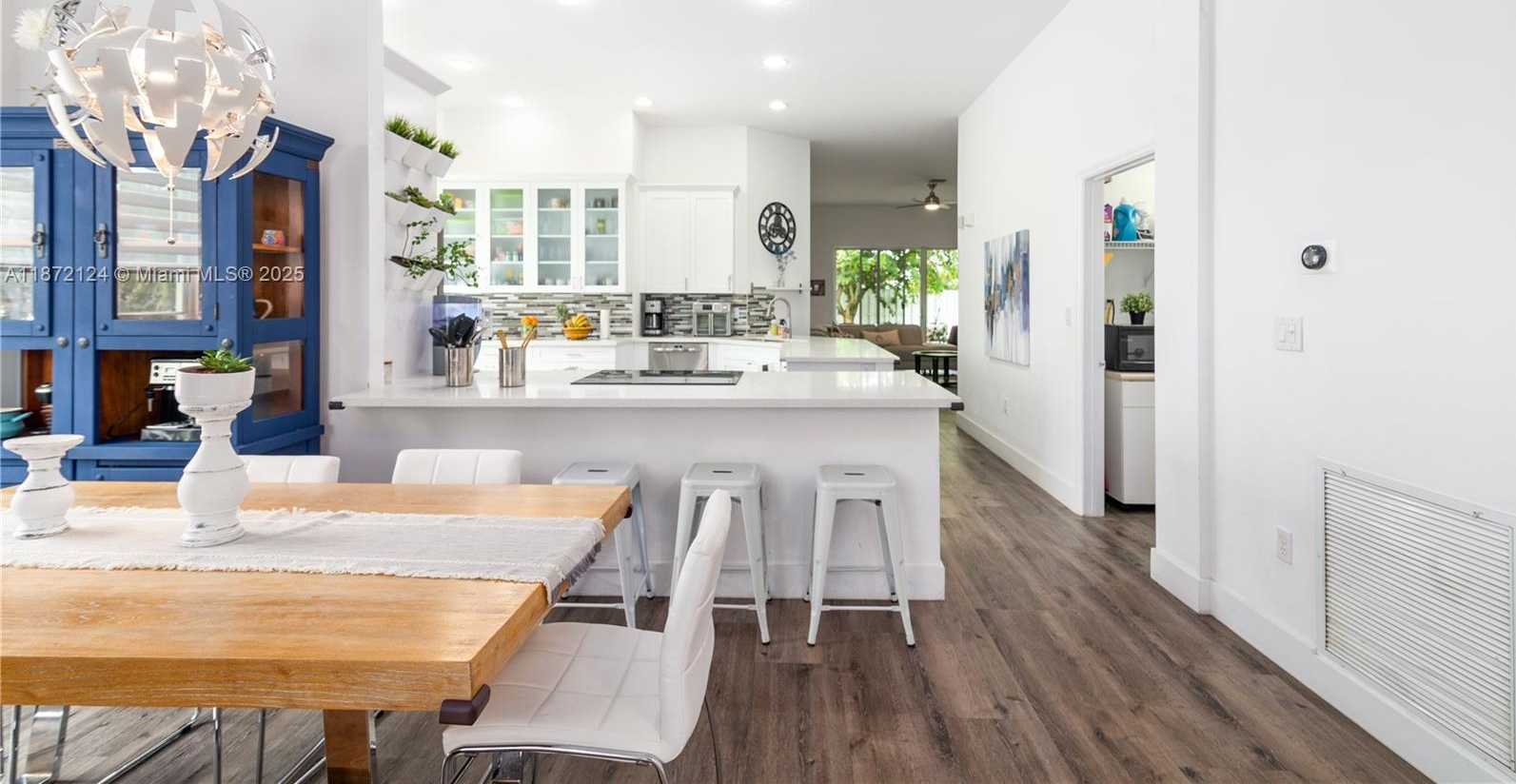 Small Image of 14275 NORTH WEST 18TH PL, Pembroke Pines Number 6