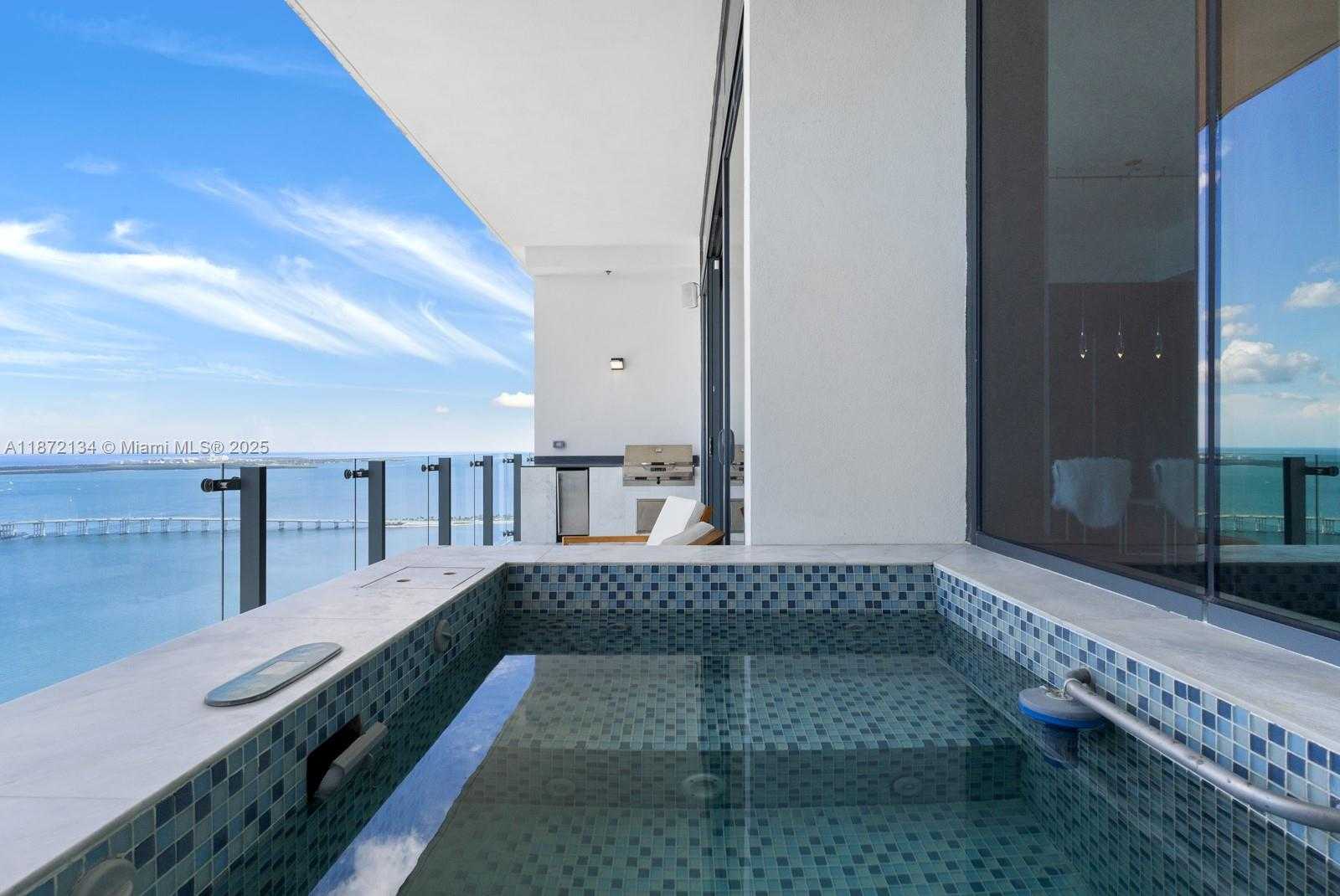 Small Image of 1451 BRICKELL AVE #4901, Miami Number 5