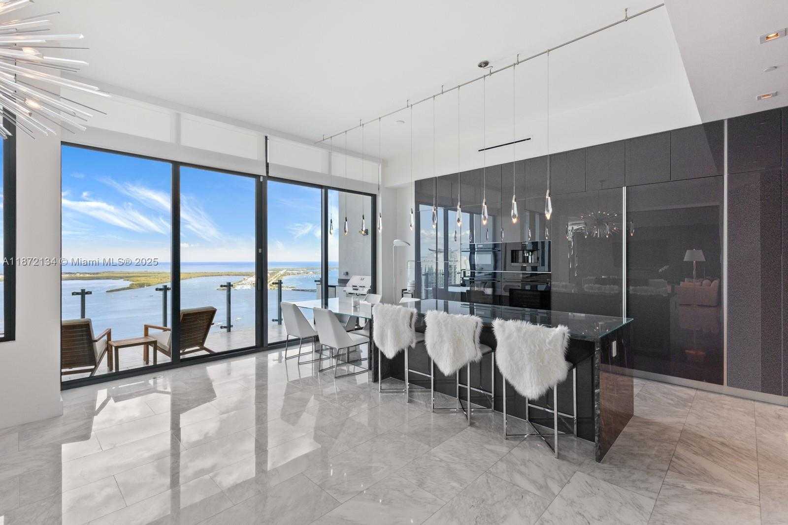 Small Image of 1451 BRICKELL AVE #4901, Miami Number 8