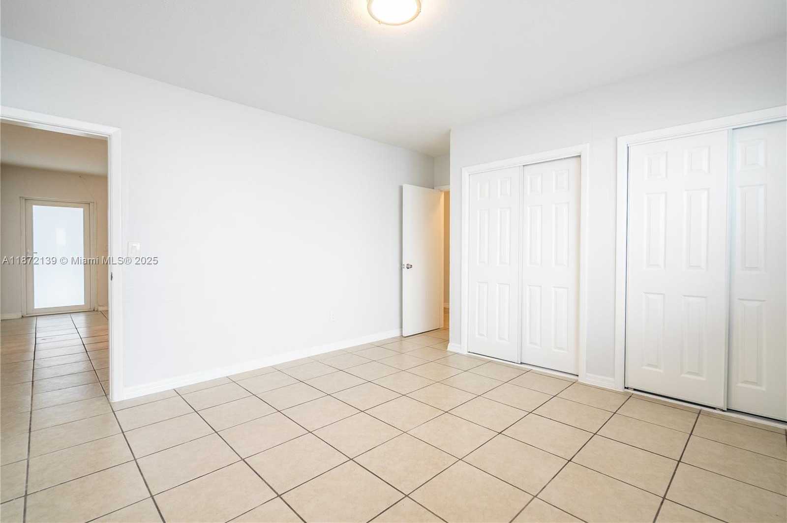 Small Image of 7311 BYRON AVE #2, Miami Beach Number 11