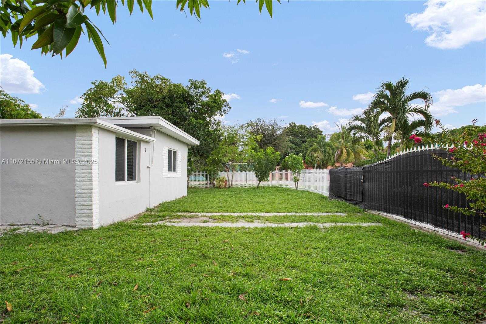 Small Image of 251 NORTH WEST 110TH ST, Miami Number 32