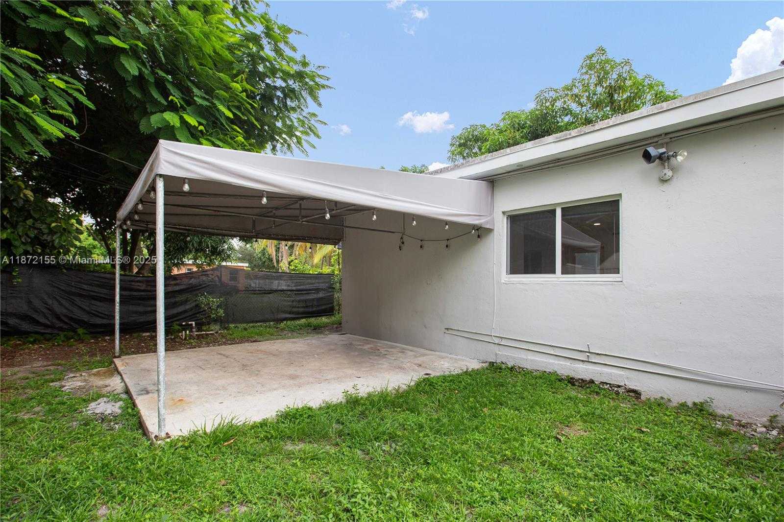 Small Image of 251 NORTH WEST 110TH ST, Miami Number 34
