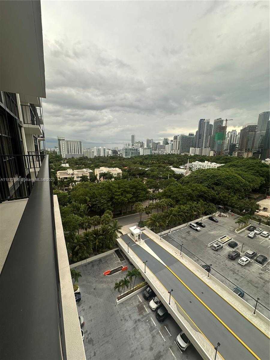 Small Image of 1901 NORTH EAST BRICKELL AVE #B1511, Miami Number 16