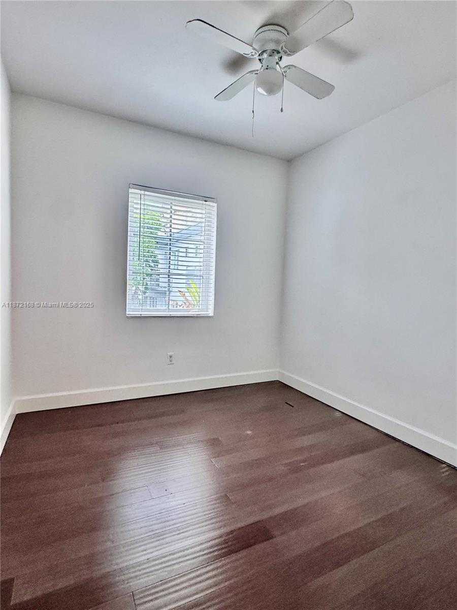 Small Image of 1231 13TH ST #2, Miami Beach Number 8