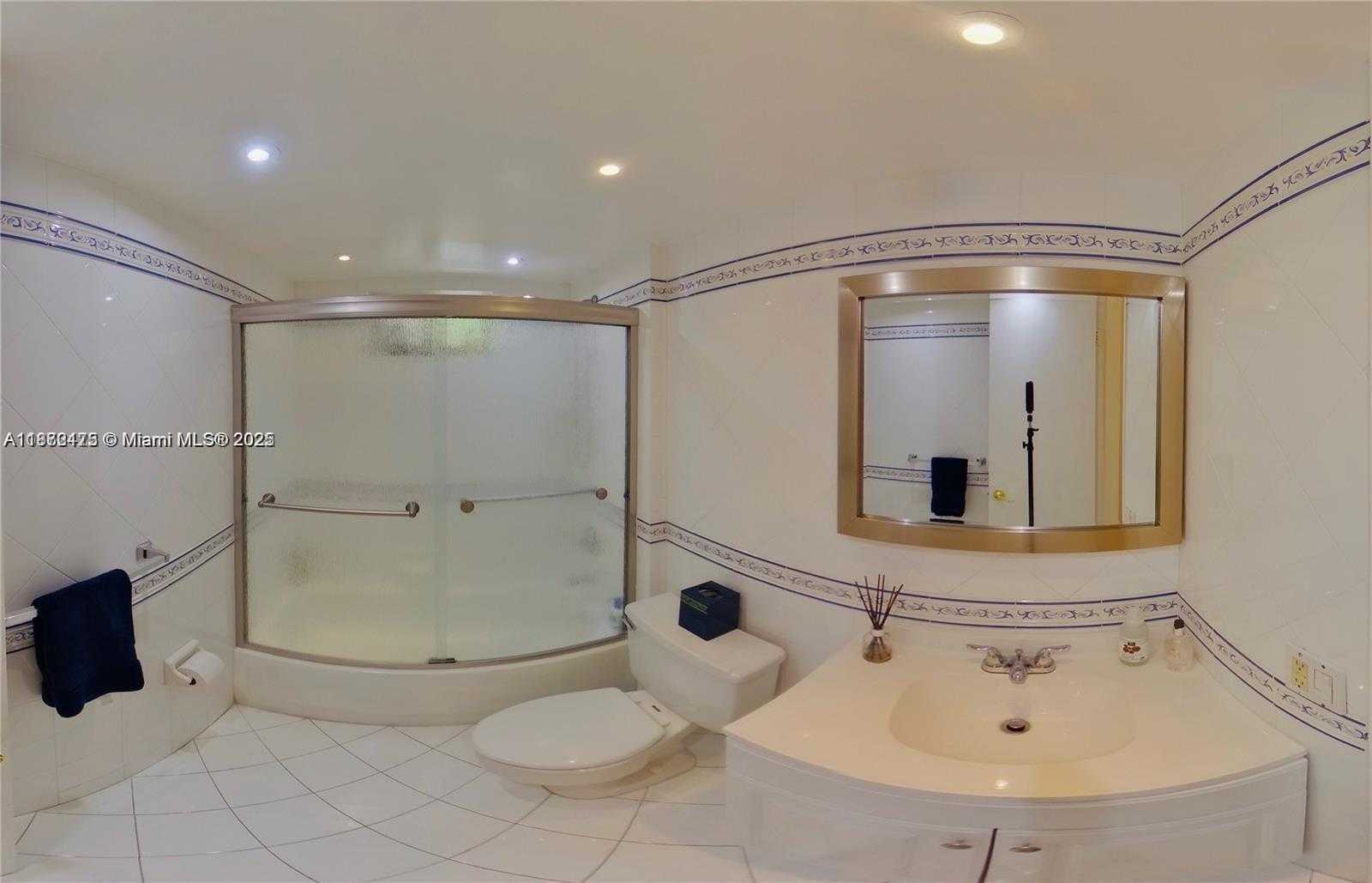 Small Image of 1666 WEST AVE #312, Miami Beach Number 18